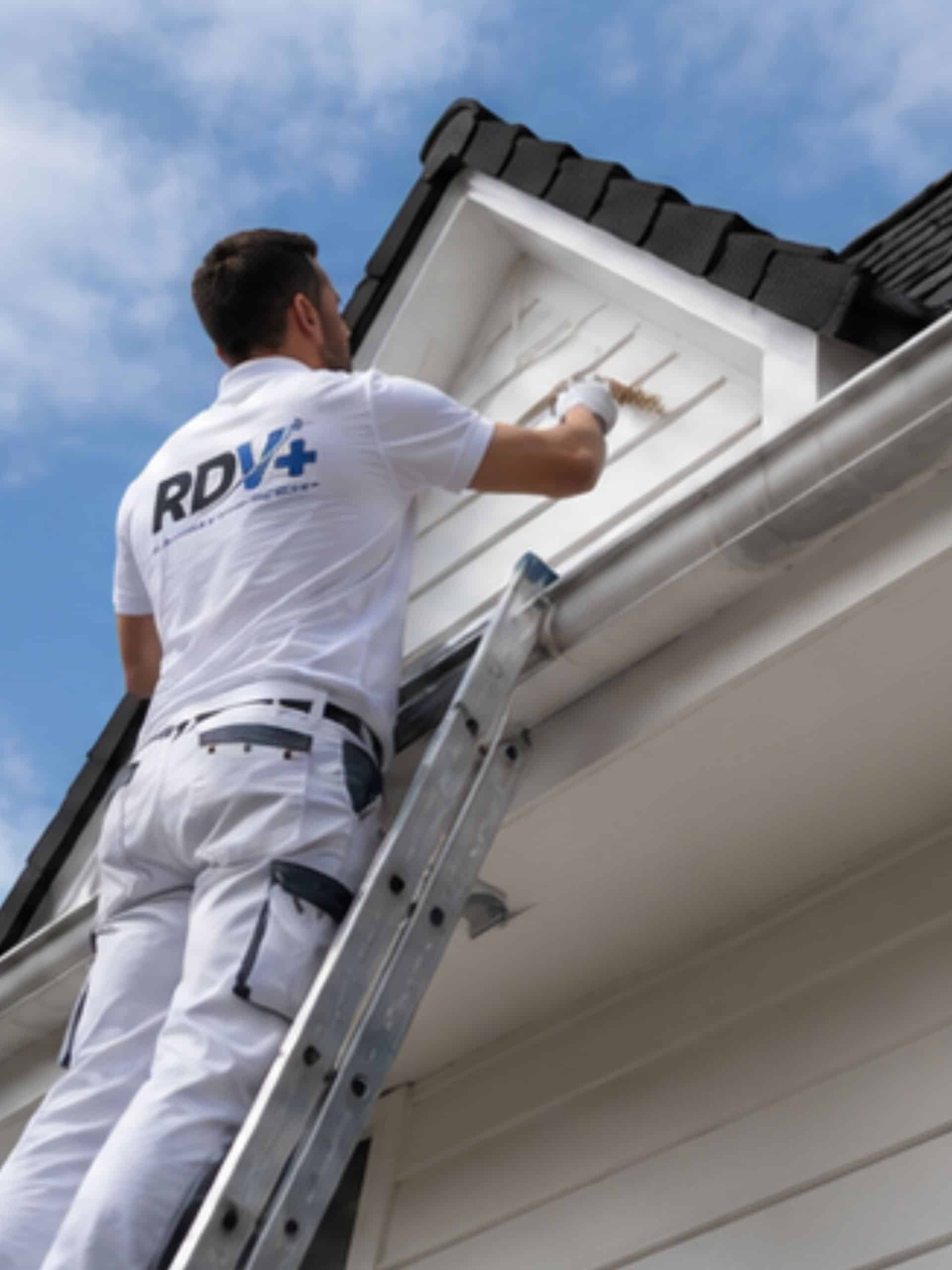 schilderwerken Groningen RDV Plus muur rollen schadeherstel afwerken na storm