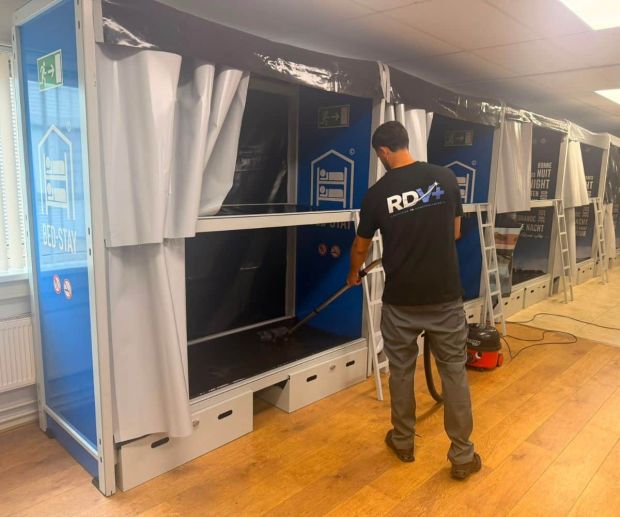 COA werkzaamheden reinigen bed-stay RDV Plus Groningen